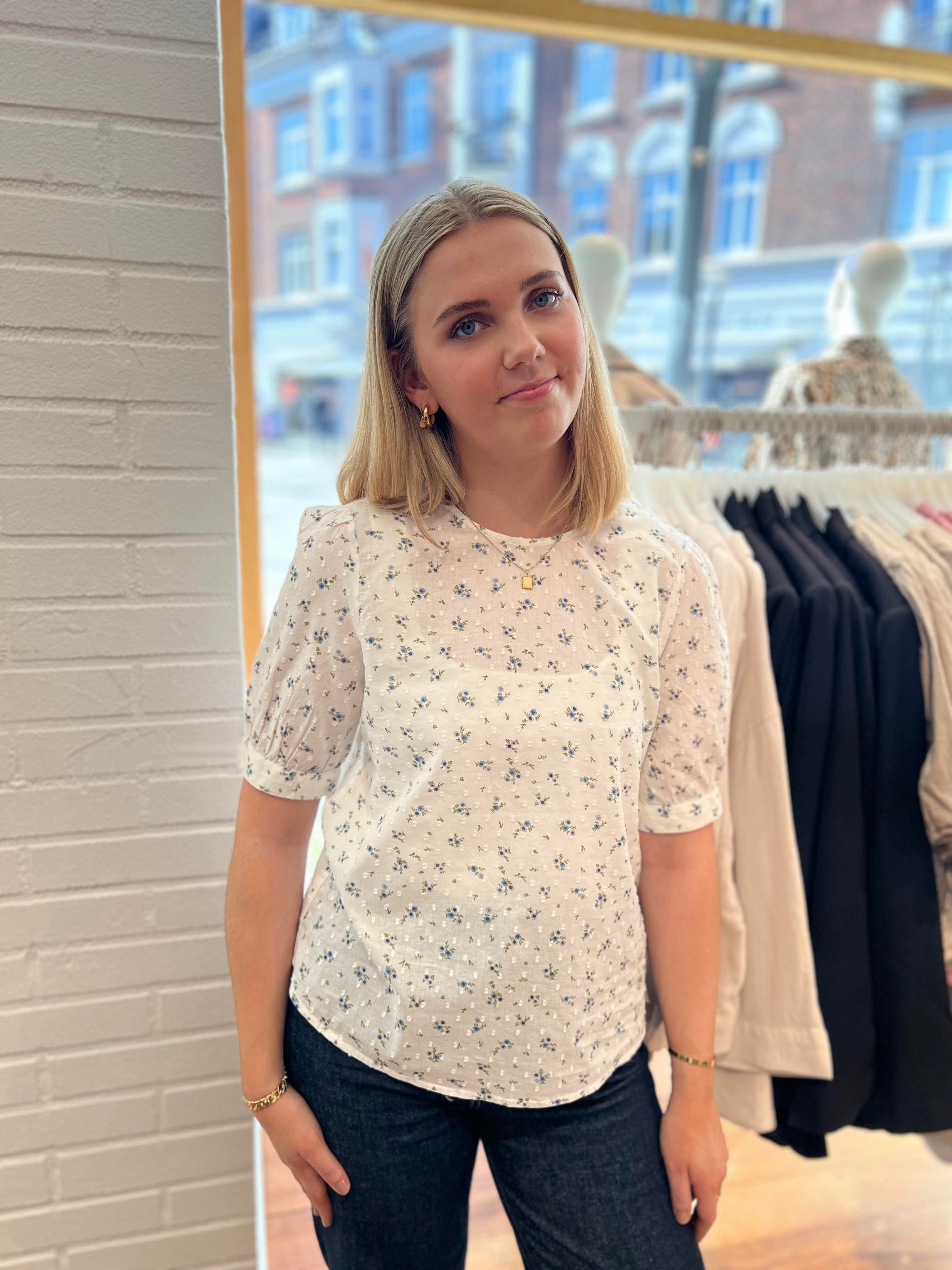 VMTRINE Top - Snow White